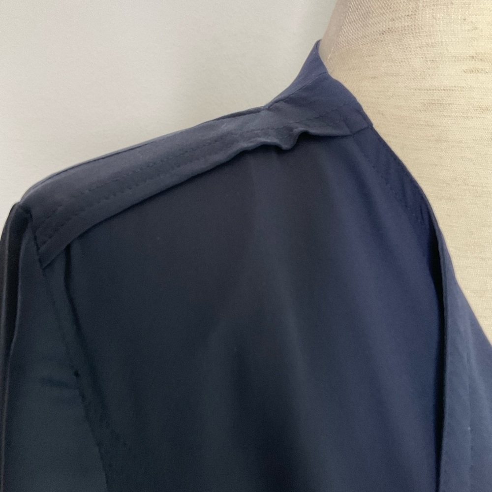 Babaton Quincy Belted Trench Coat Flowy with Pockets in Navy XXSmall - Picture 8 of 15